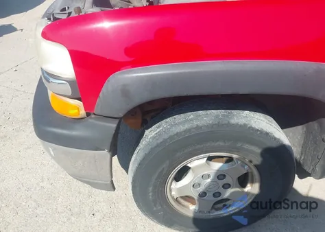 2002 Chevrolet Silverado 1500 Ls из США, поврежденный, VIN 1GCEK19T12E180243